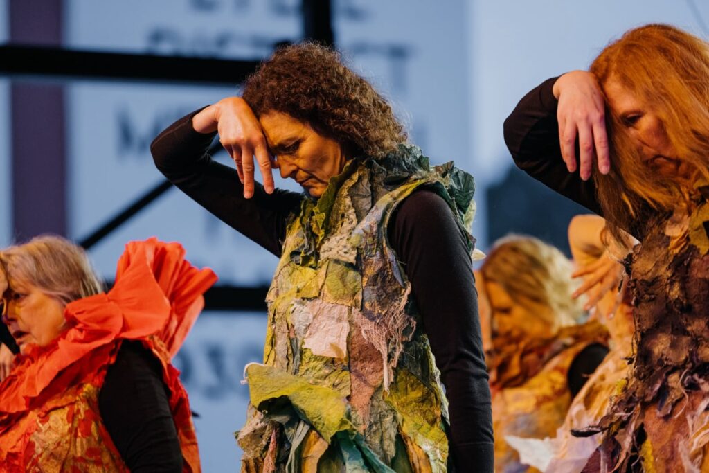 UNCONFORMITYCRIBRD_130_Jesse_Hunniford_1600