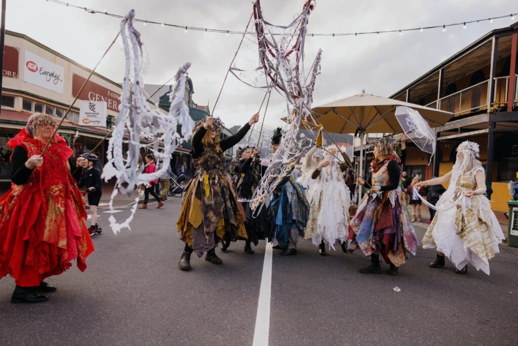 UNCONFORMITYfriday_100_JESSE_HUNNIFORD_1600