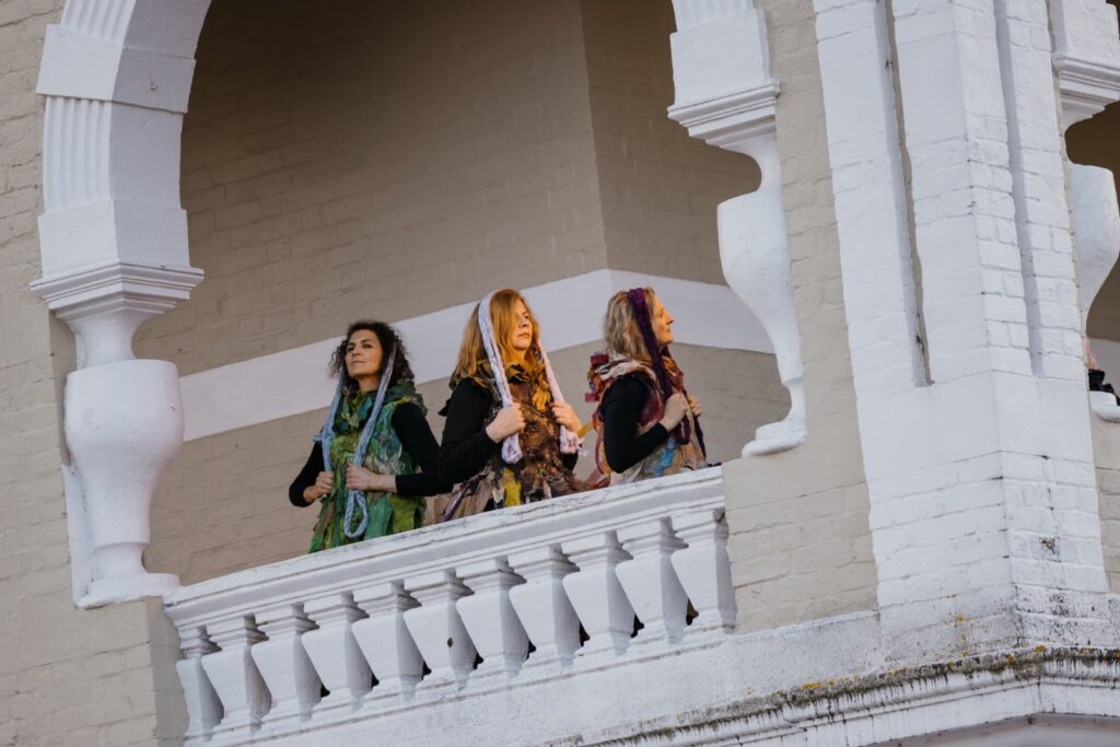 UNCONFORMITYfriday_83_Jesse_Hunniford_1600