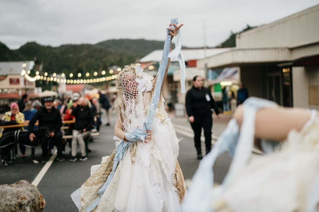 Unconformity_NickHanson_WedThurs2025_331_1600